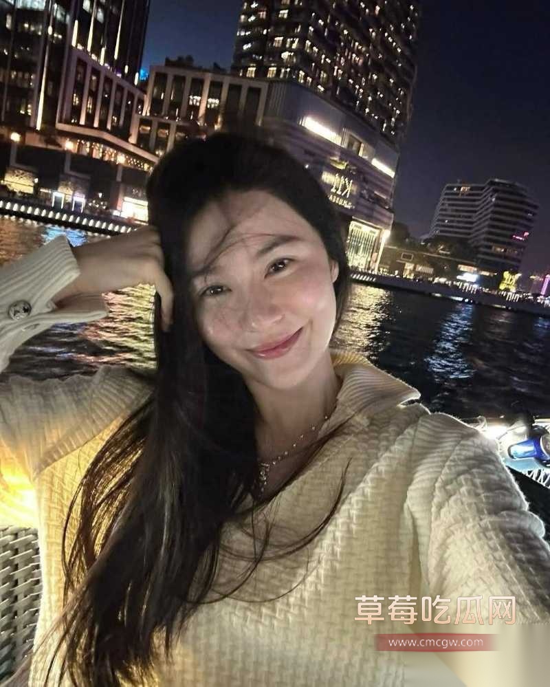 新加坡管理大学数字内容创作者 Lea Lee 27 新加坡管理大学数字内容创作者 Lea Lee 27