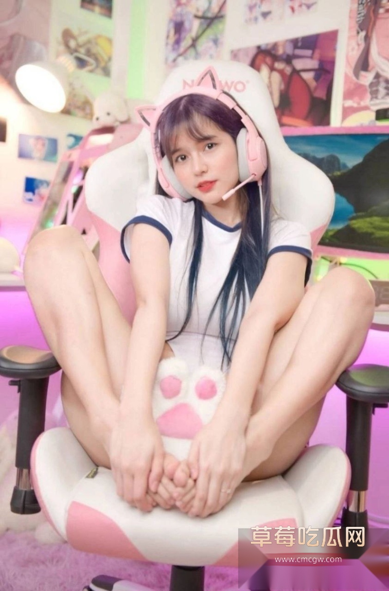 pimnain这个电竞女友 17 pimnain这个电竞女友 17