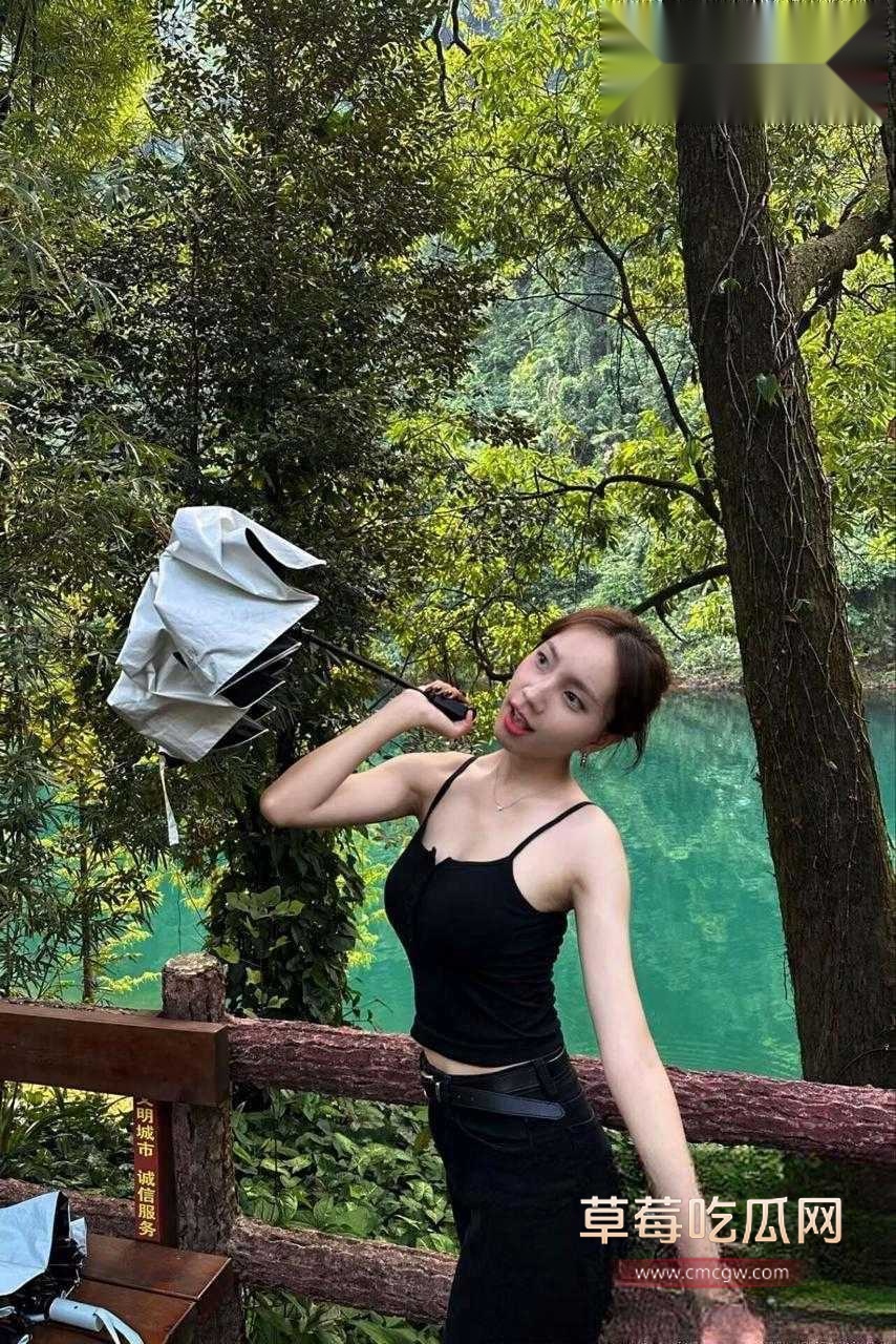 深圳大学经济系系花吴悦茹1 深圳大学经济系系花吴悦茹1
