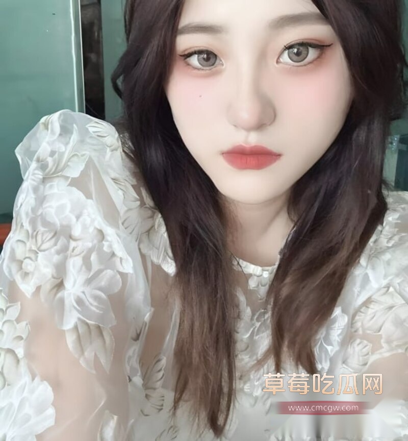 王家铭后入调教 3