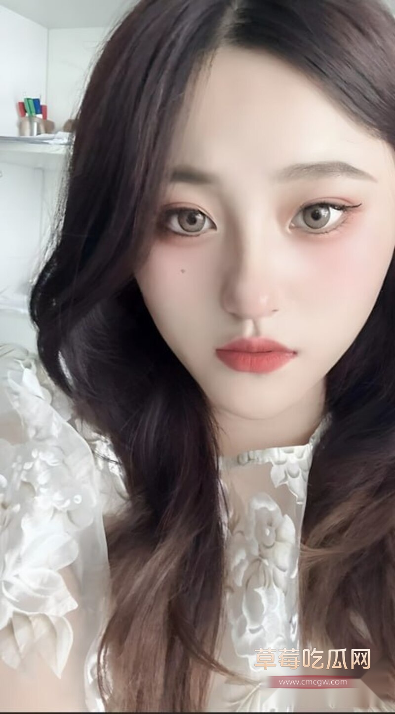 王家铭后入调教 4