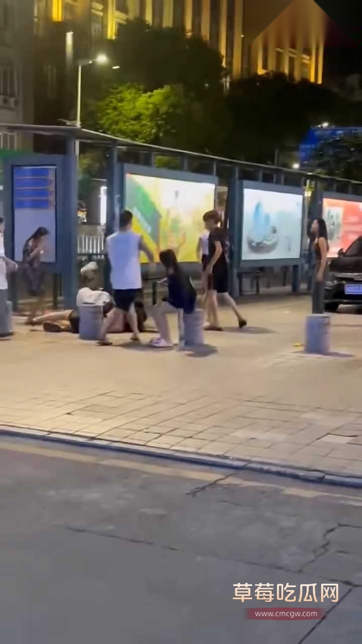 精神小妹1 精神小妹1