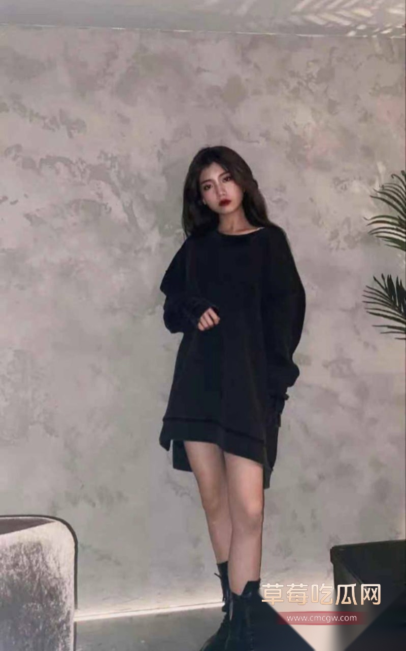 某音巨乳嫩妹恋爱后自拍露点 11 某音巨乳嫩妹恋爱后自拍露点 11