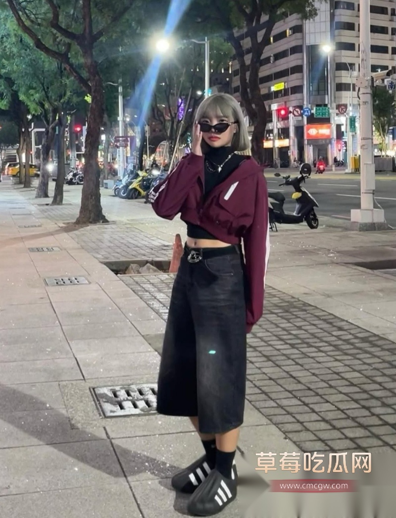 短发御姐风网美敝姓关 22 短发御姐风网美敝姓关 22