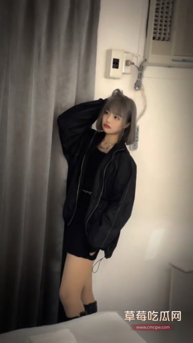 短发御姐风网美敝姓关 1 短发御姐风网美敝姓关 1