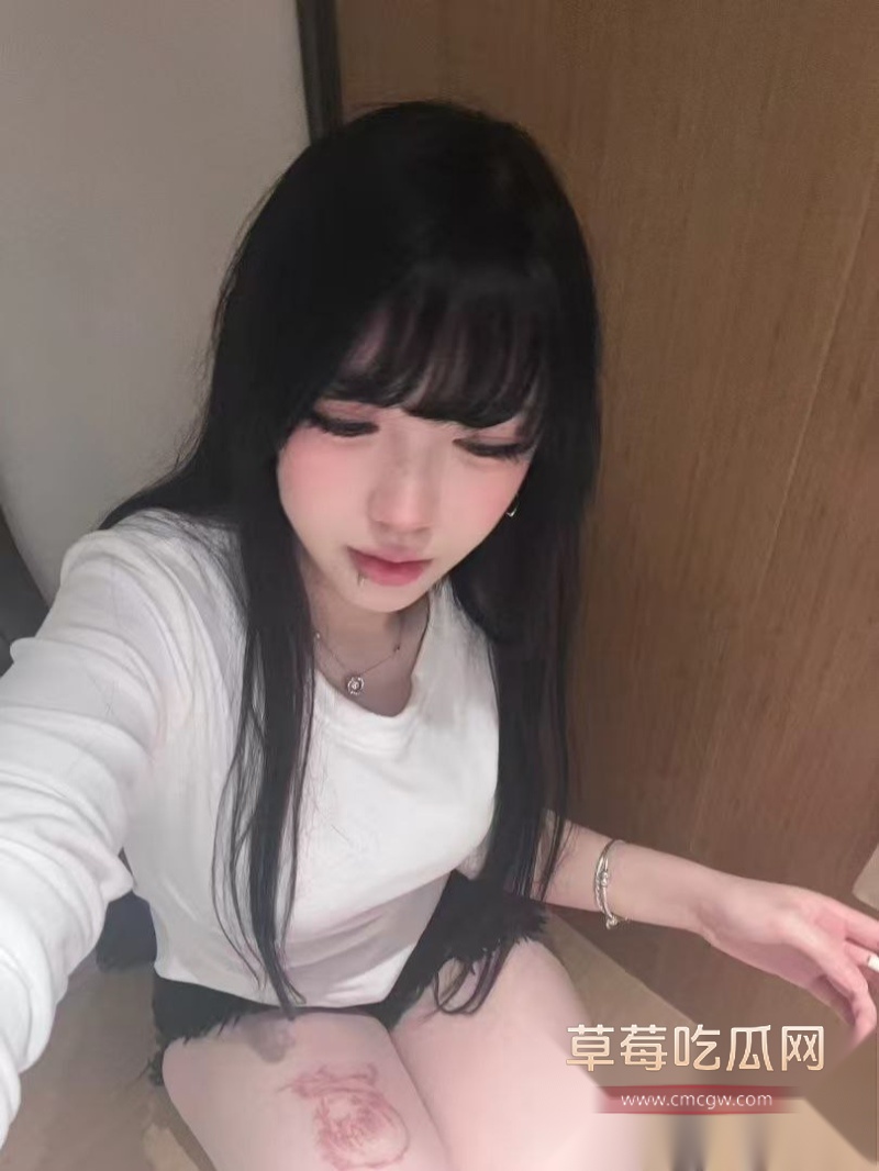 福建19岁可爱嫩妹马妍琪 26 福建19岁可爱嫩妹马妍琪 26