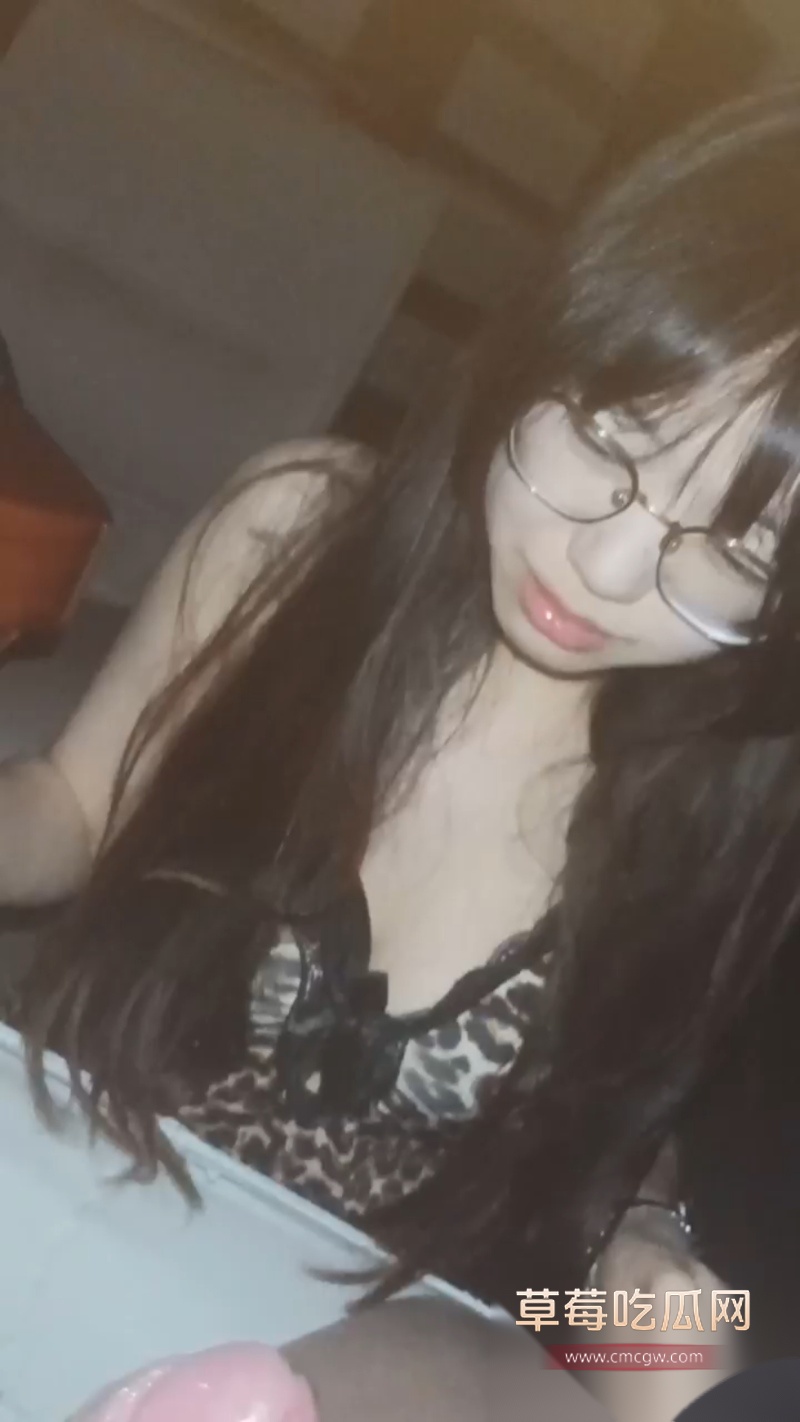福建19岁可爱嫩妹马妍琪 10 福建19岁可爱嫩妹马妍琪 10