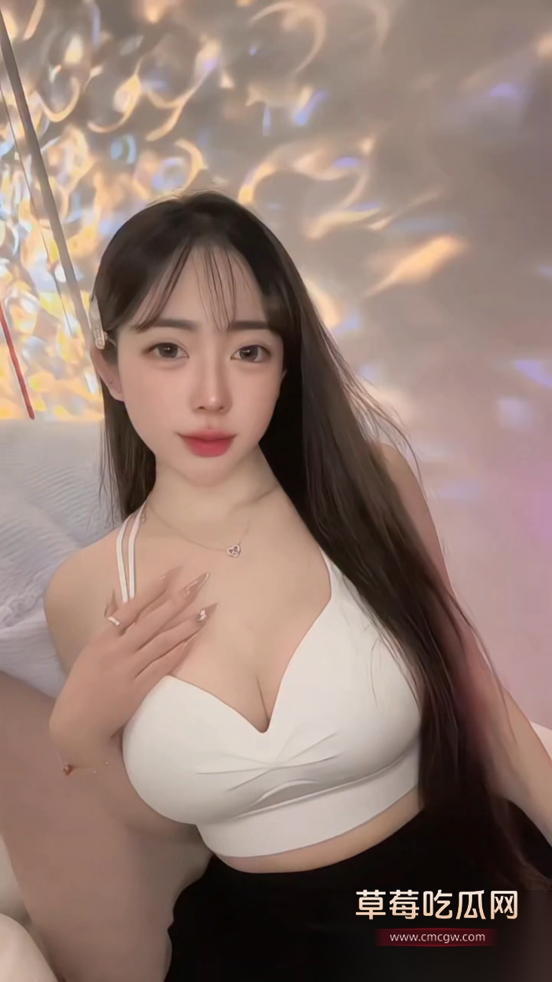 IG高颜巨乳嫩妹 jie.e2 8
