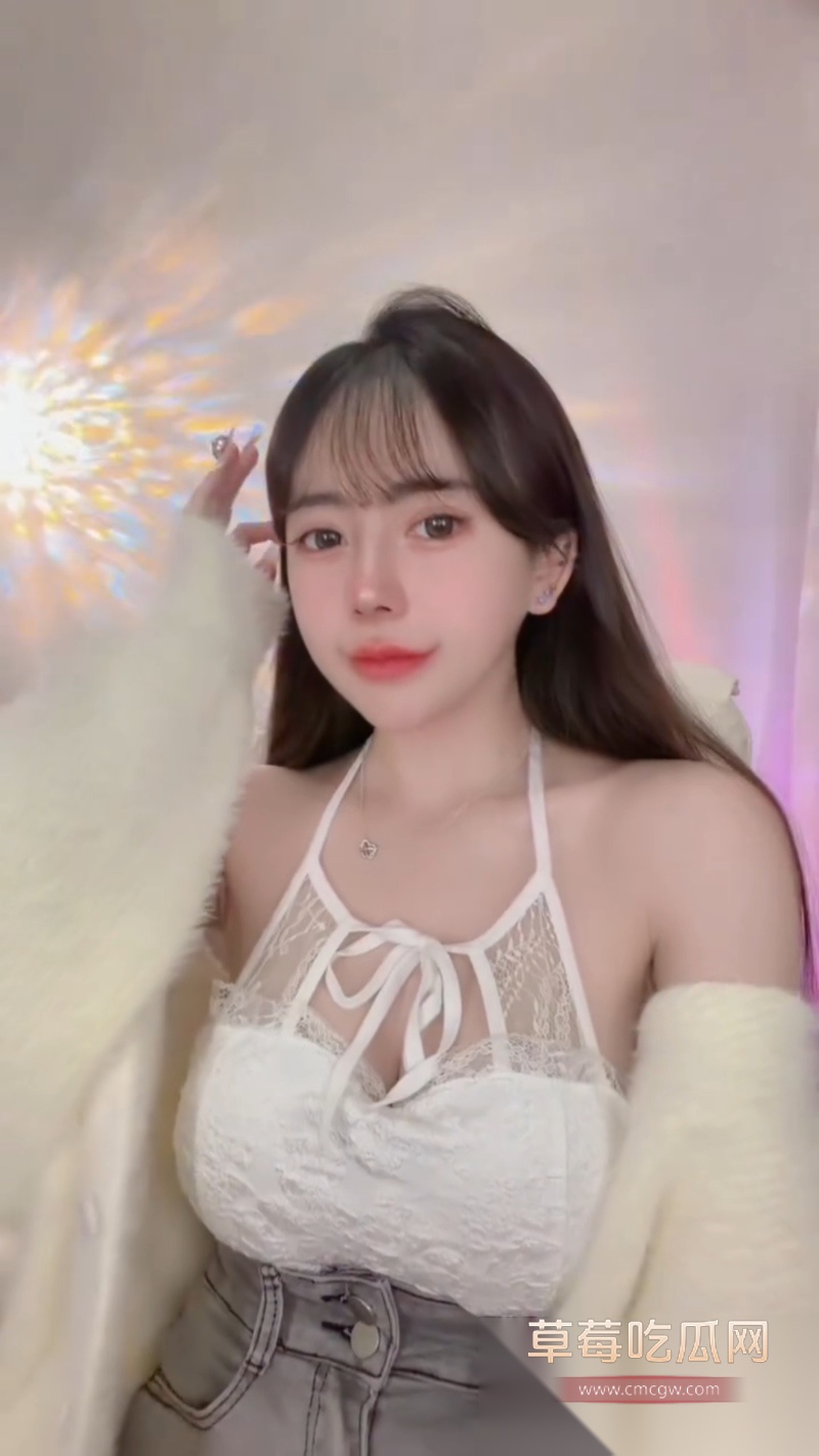 IG高颜巨乳嫩妹 jie.e2 3