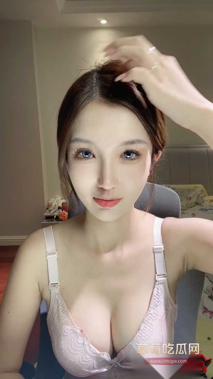 魔鬼身材自慰2 魔鬼身材自慰2