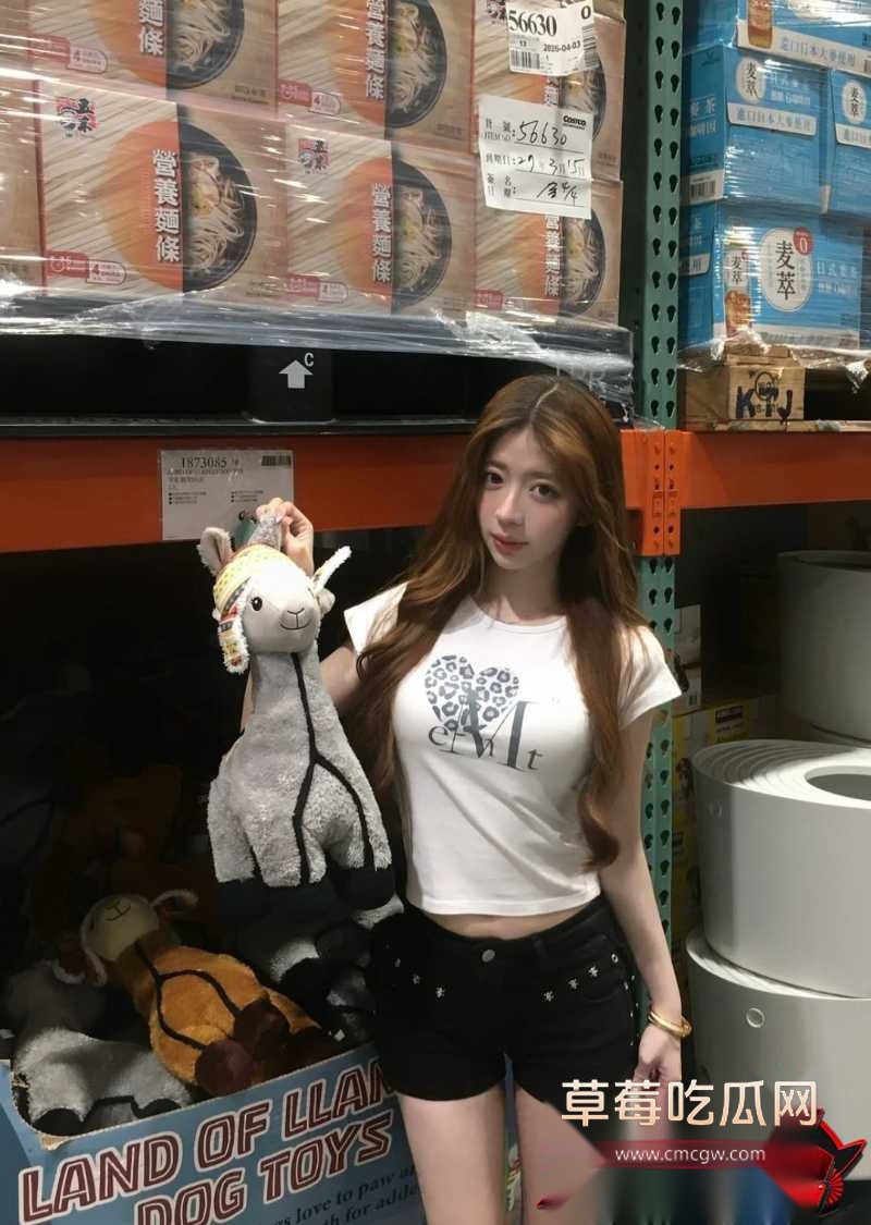 经济系高颜大二学姐 sarah 10