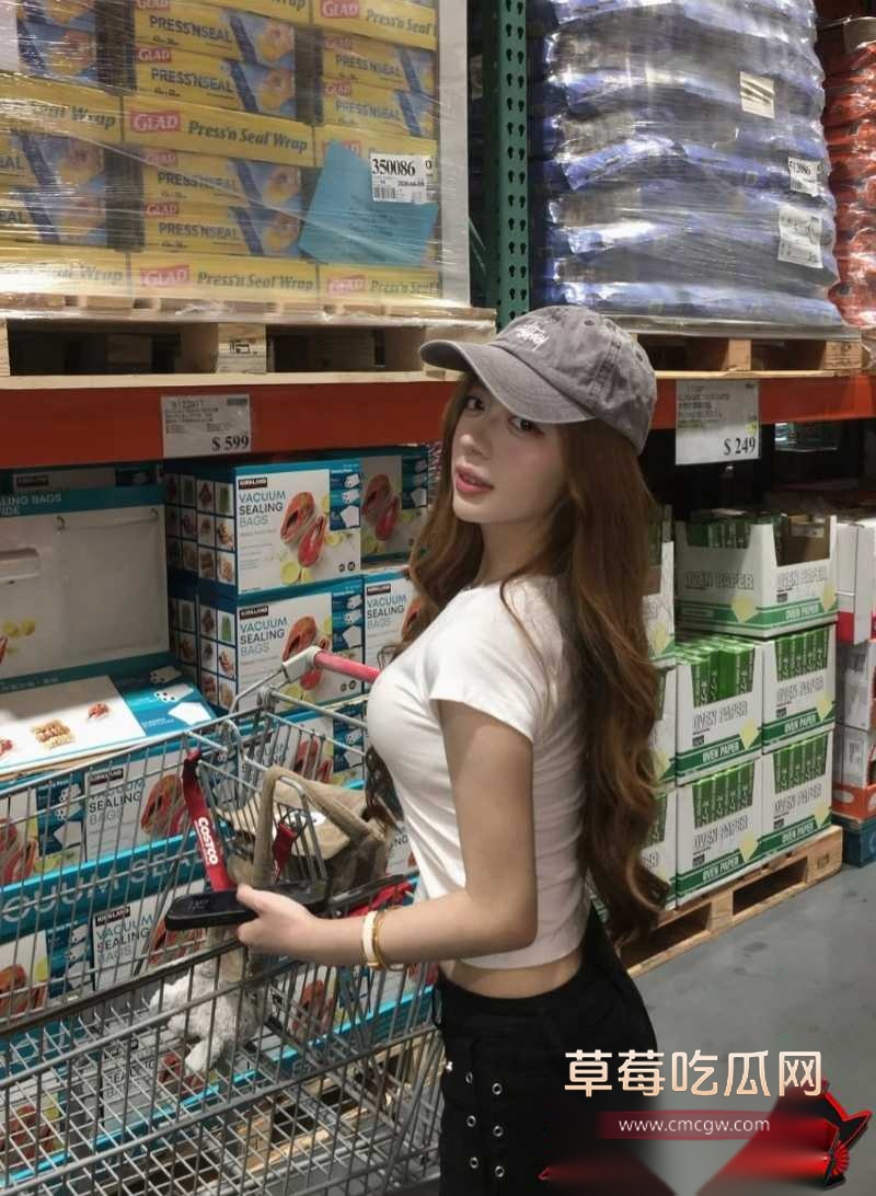 经济系高颜大二学姐 sarah 11