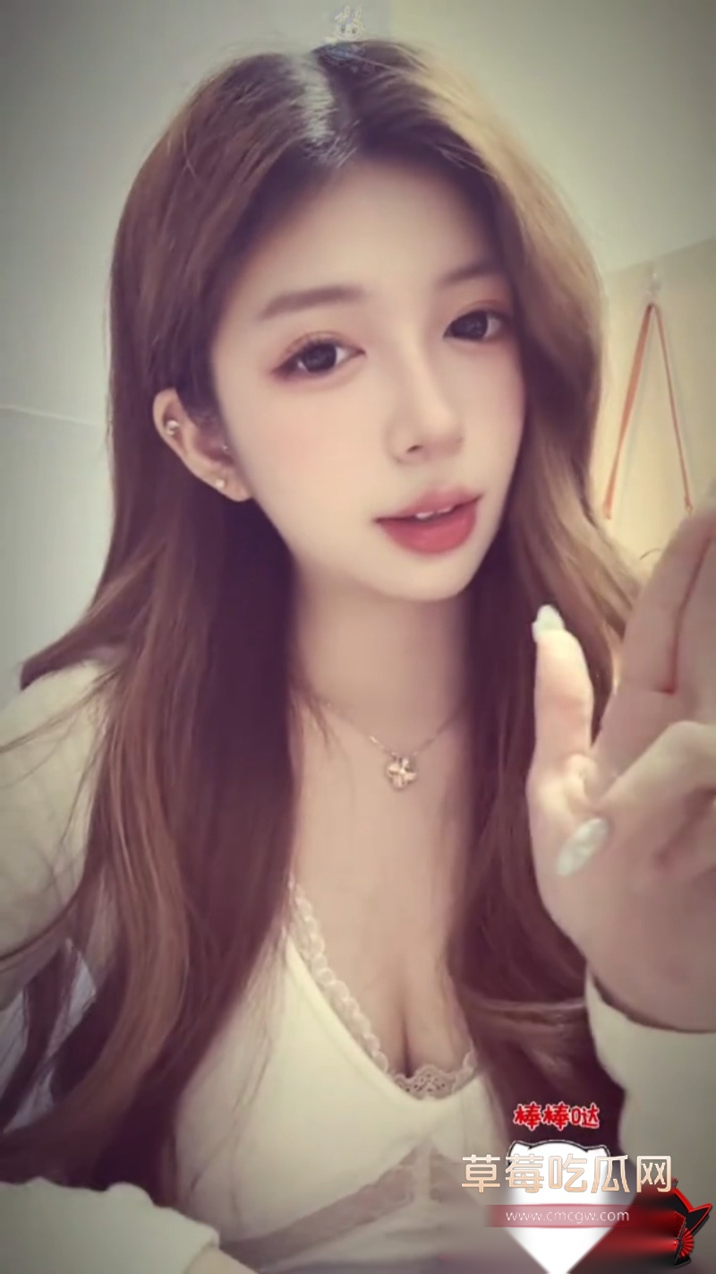 经济系高颜大二学姐 sarah 3