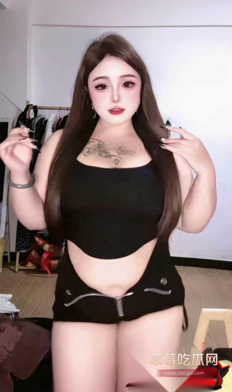 快手巨乳网红杨大大又炸圈 11 快手巨乳网红杨大大又炸圈 11