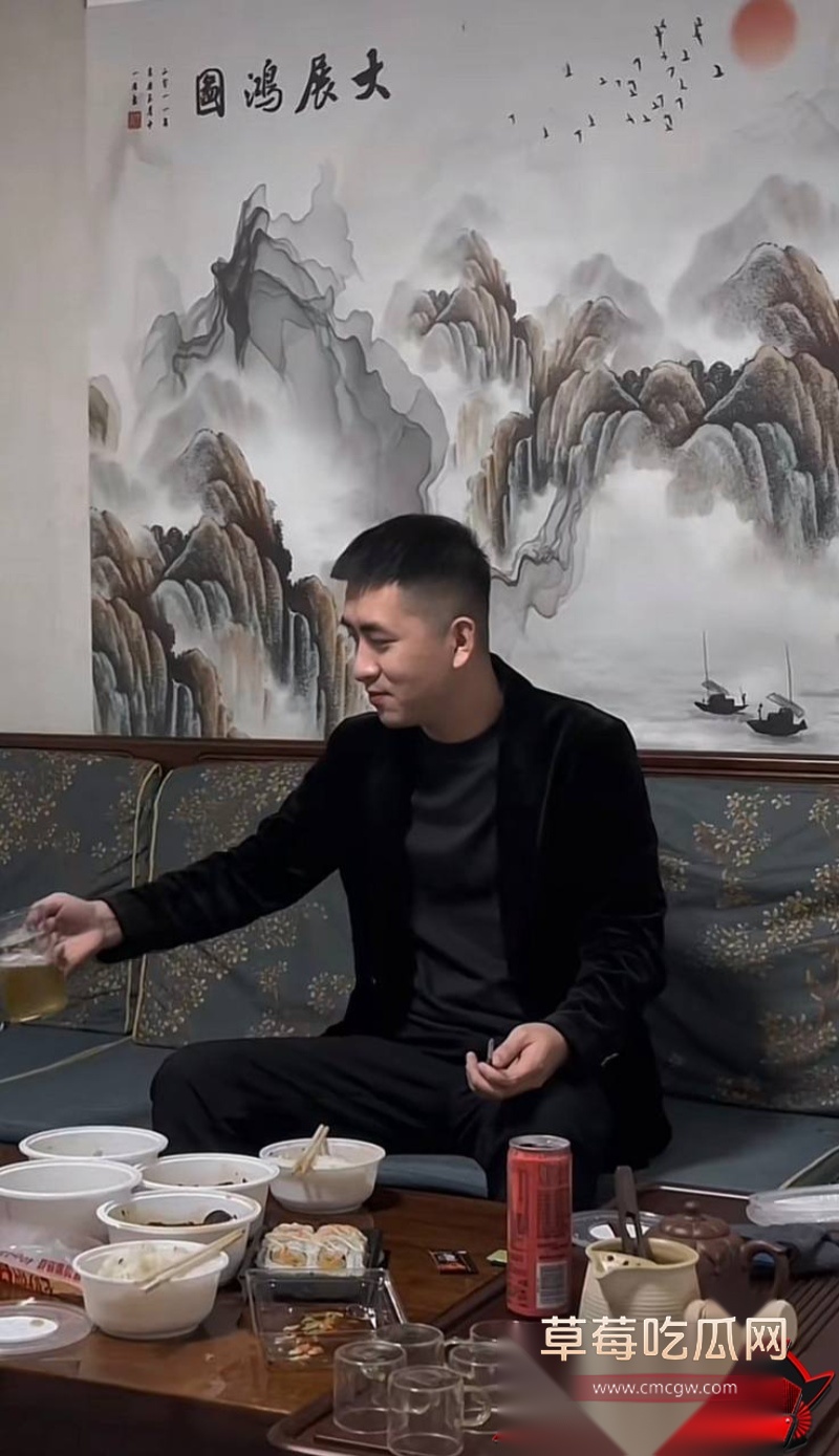 男网红李老板出轨 9