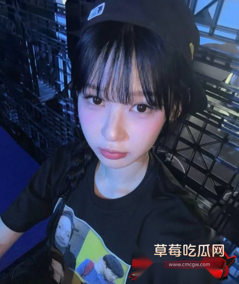时代峰峻四代练习生 官俊臣10 时代峰峻四代练习生 官俊臣10