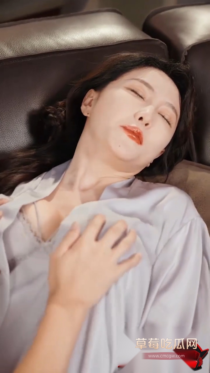 擦边短剧 深夜催乳师vs压抑的嫂子 12