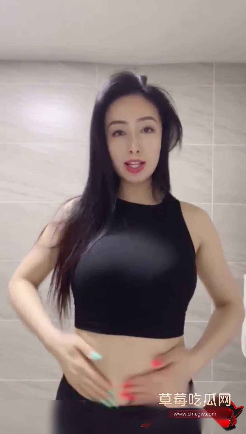 高颜值极品大奶少妇 14