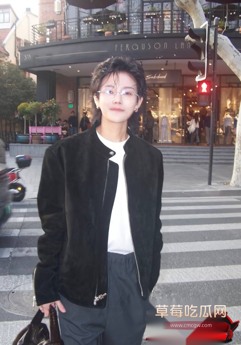 抖音21万粉女网红 凯凯kai 23
