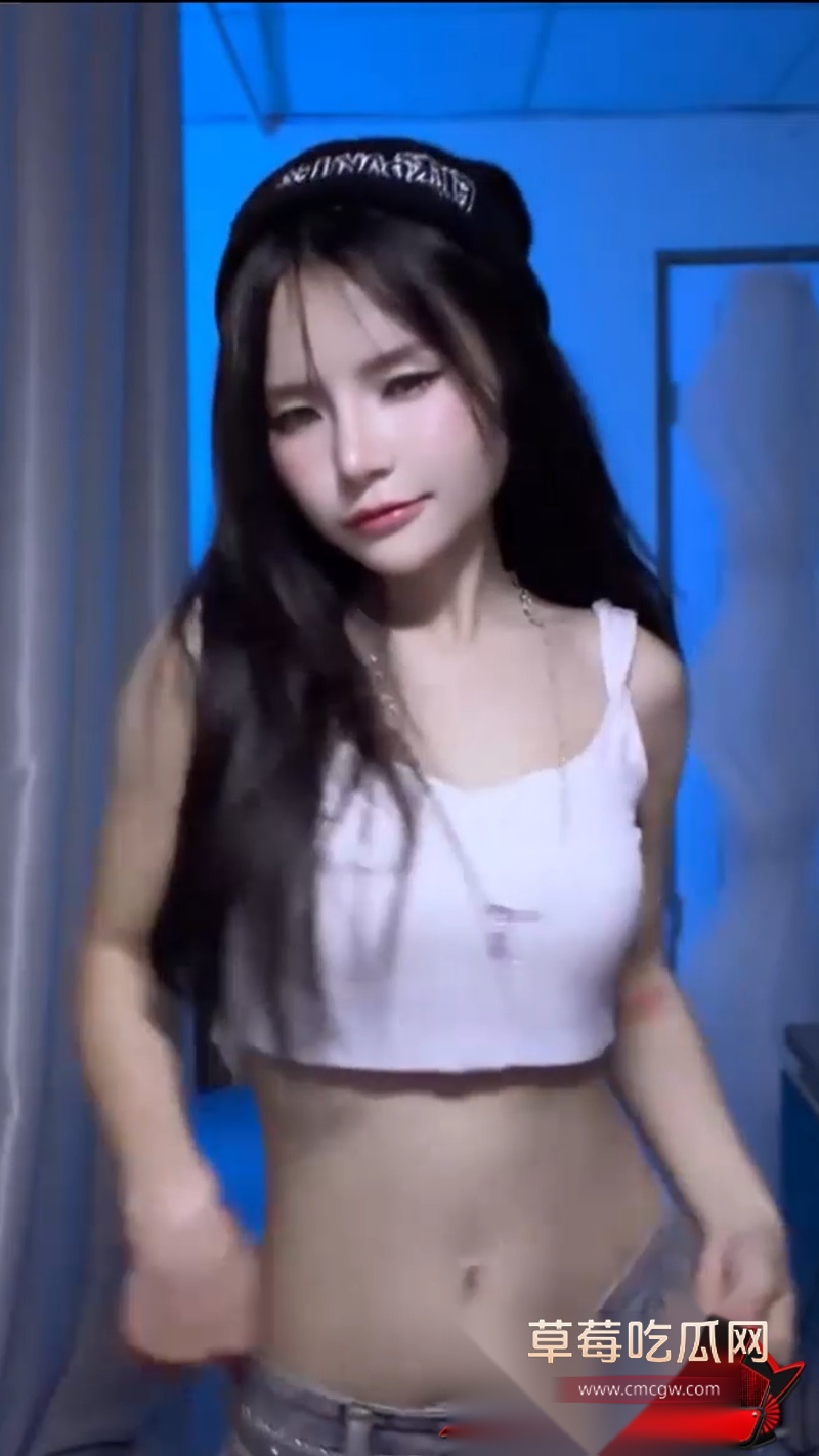 贵州苗族瀑布女孩 2 贵州苗族瀑布女孩 2