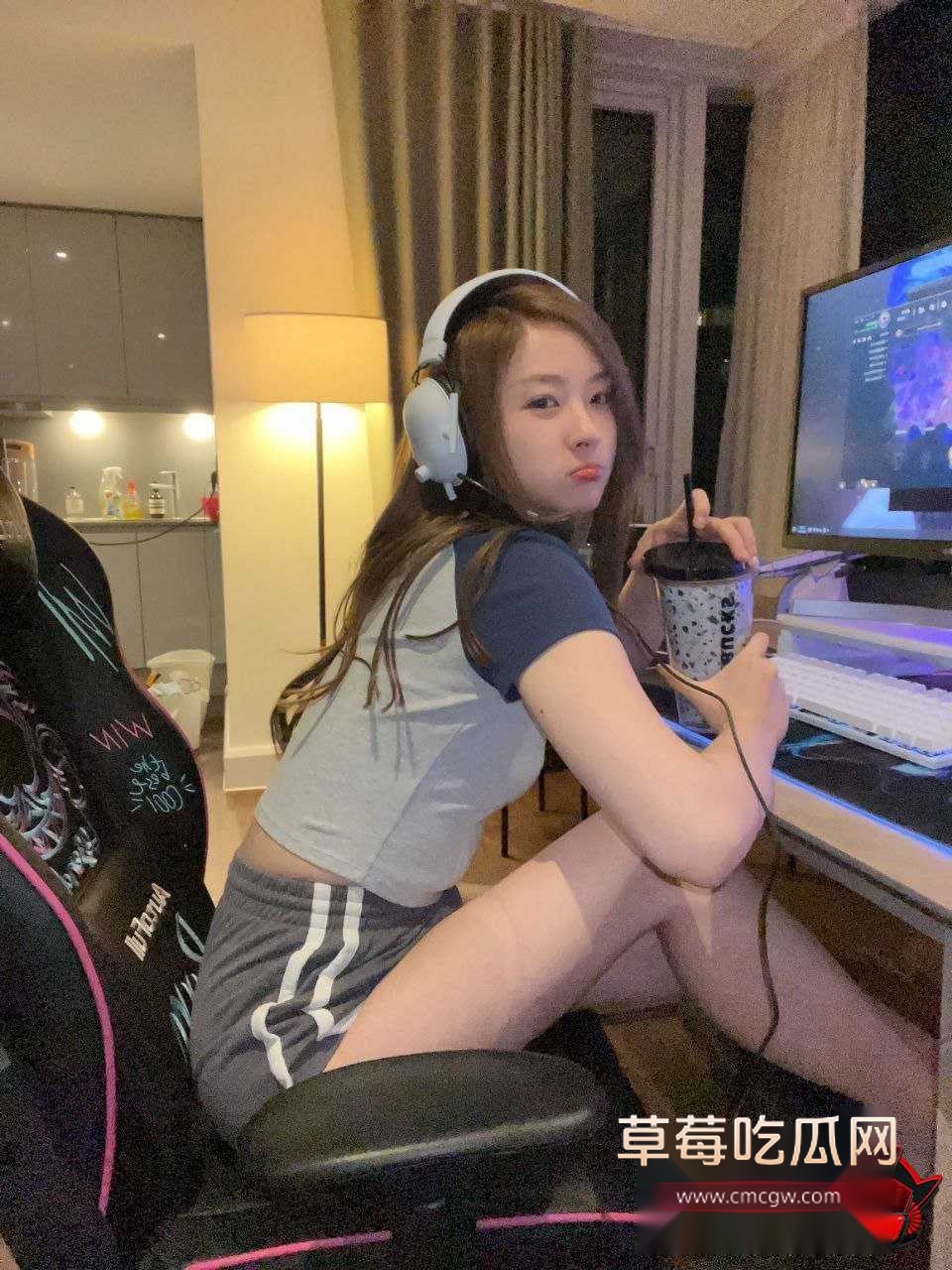 极品高颜值电竞女神小萱7