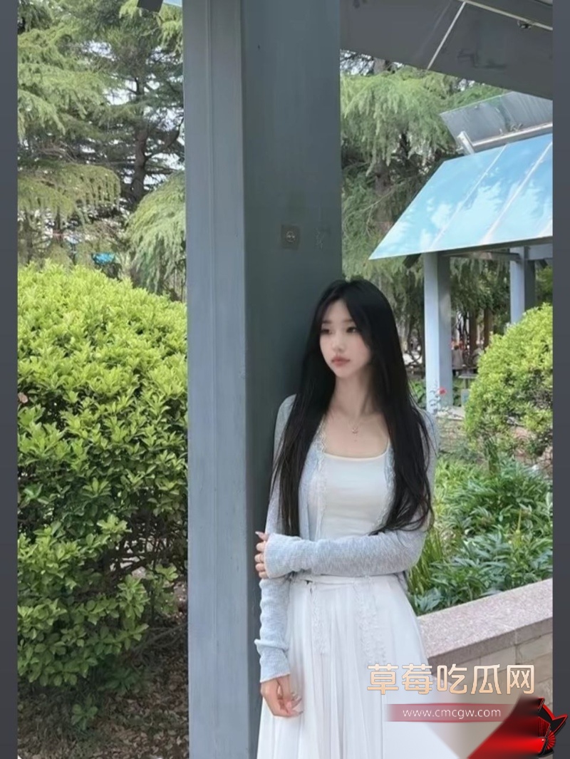 山东济南眼镜婊李语蓉新作2