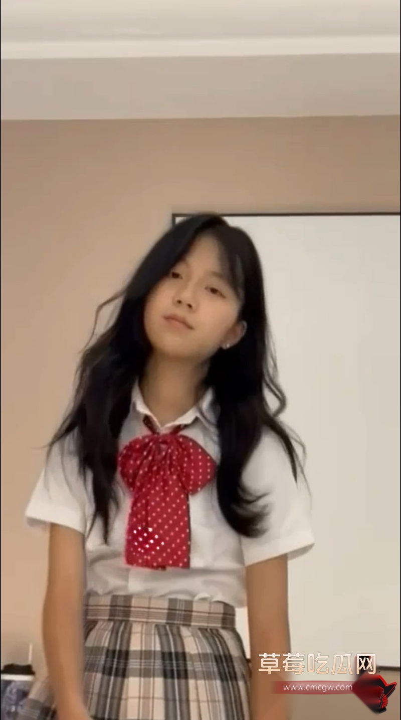又是经典的大专妹和金主视频流出 5 又是经典的大专妹和金主视频流出 5