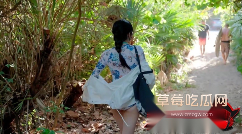 公共厕所爆操无毛嫩穴4 公共厕所爆操无毛嫩穴4