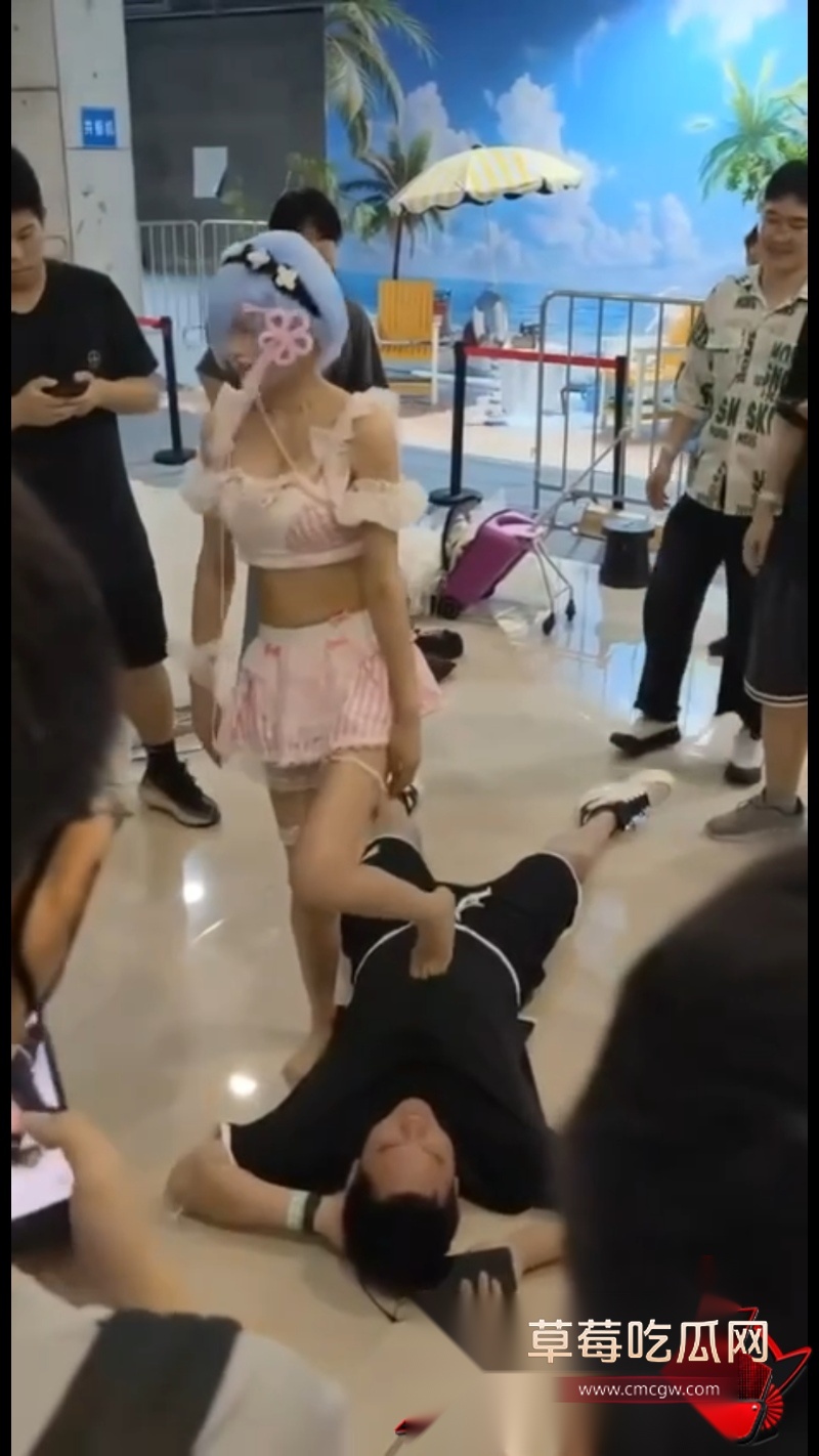 50块钱可以埋胸60秒 5