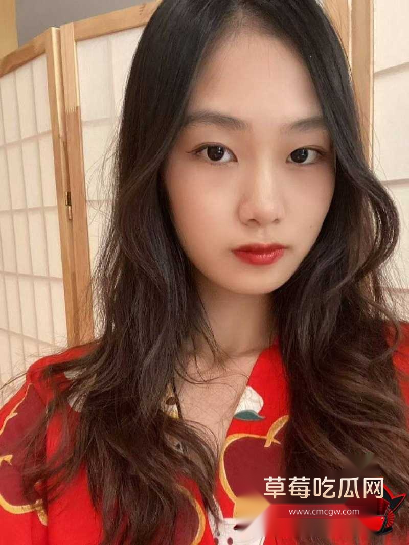湖南顶级反差学生妹 林溪2 湖南顶级反差学生妹 林溪2