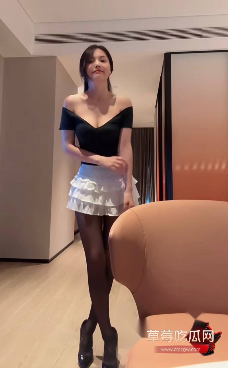 抖音高颜值御姐 jenny1 抖音高颜值御姐 jenny1