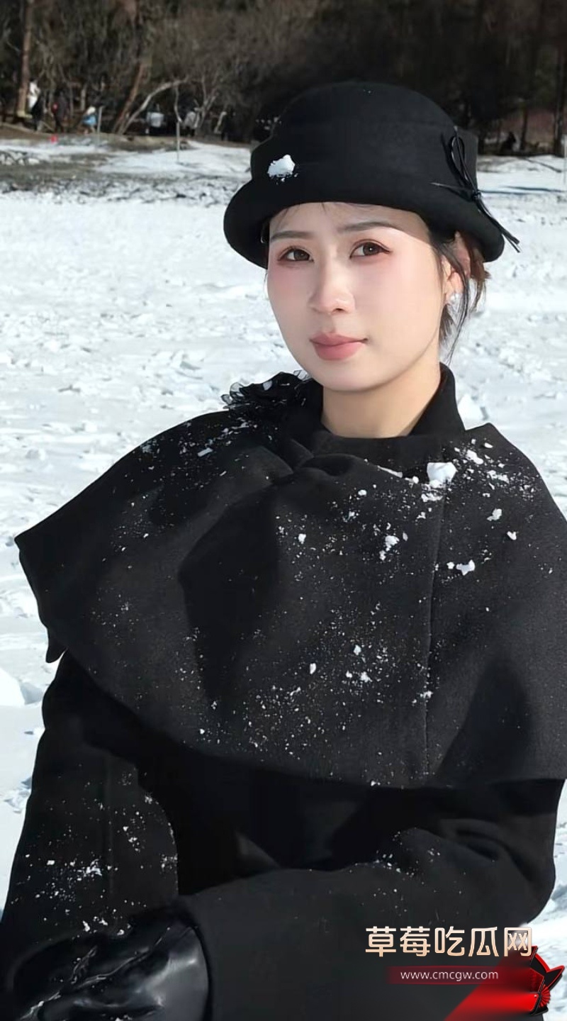 抖音69万粉 翠小花 37 抖音69万粉 翠小花 37