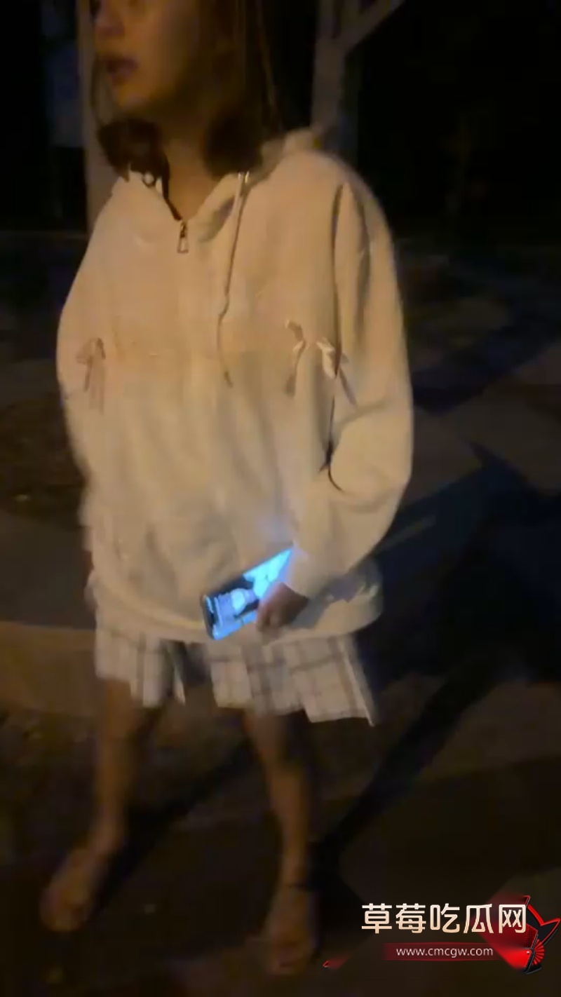 ST站反差妹 小彤彤2 ST站反差妹 小彤彤2