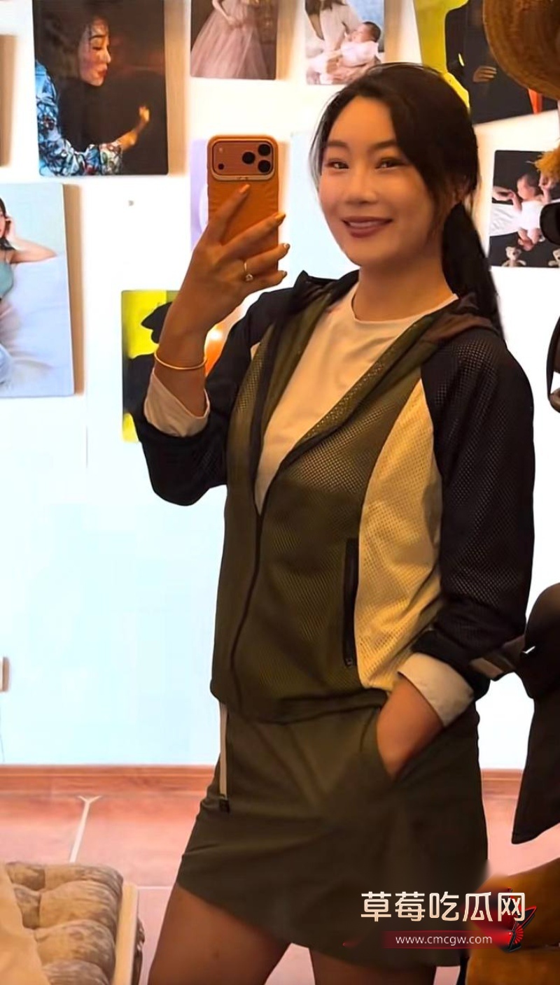 男网红小宋拼缝出轨约女粉22
