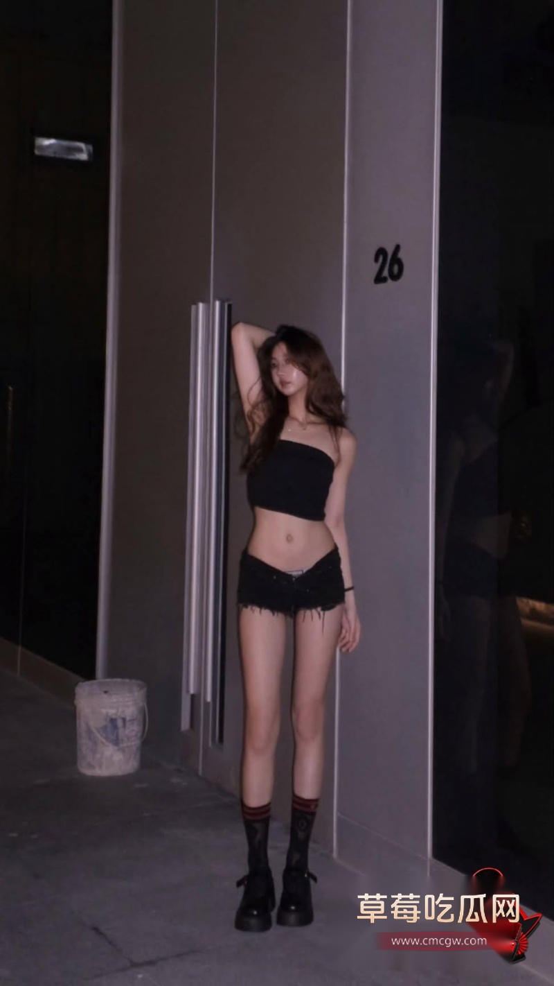 极品高颜值巨乳网红 小洁6 极品高颜值巨乳网红 小洁6