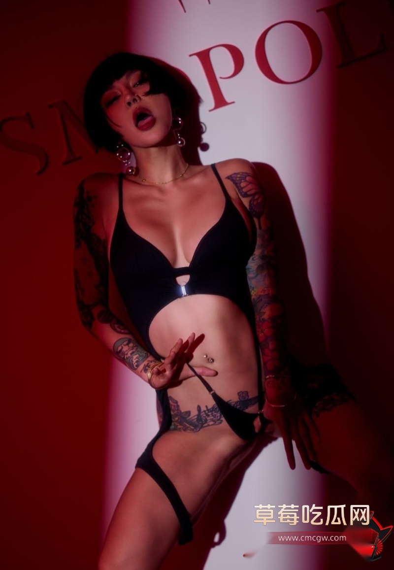 模特儿娜娜自拍私密视频流出7