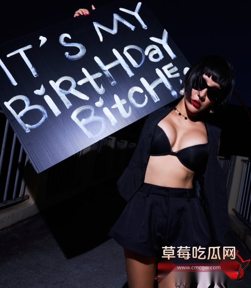 模特儿娜娜自拍私密视频流出11