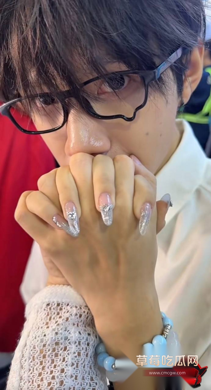 dy68w粉男网红Ryusuke47约炮女粉丝 25 dy68w粉男网红Ryusuke47约炮女粉丝 25