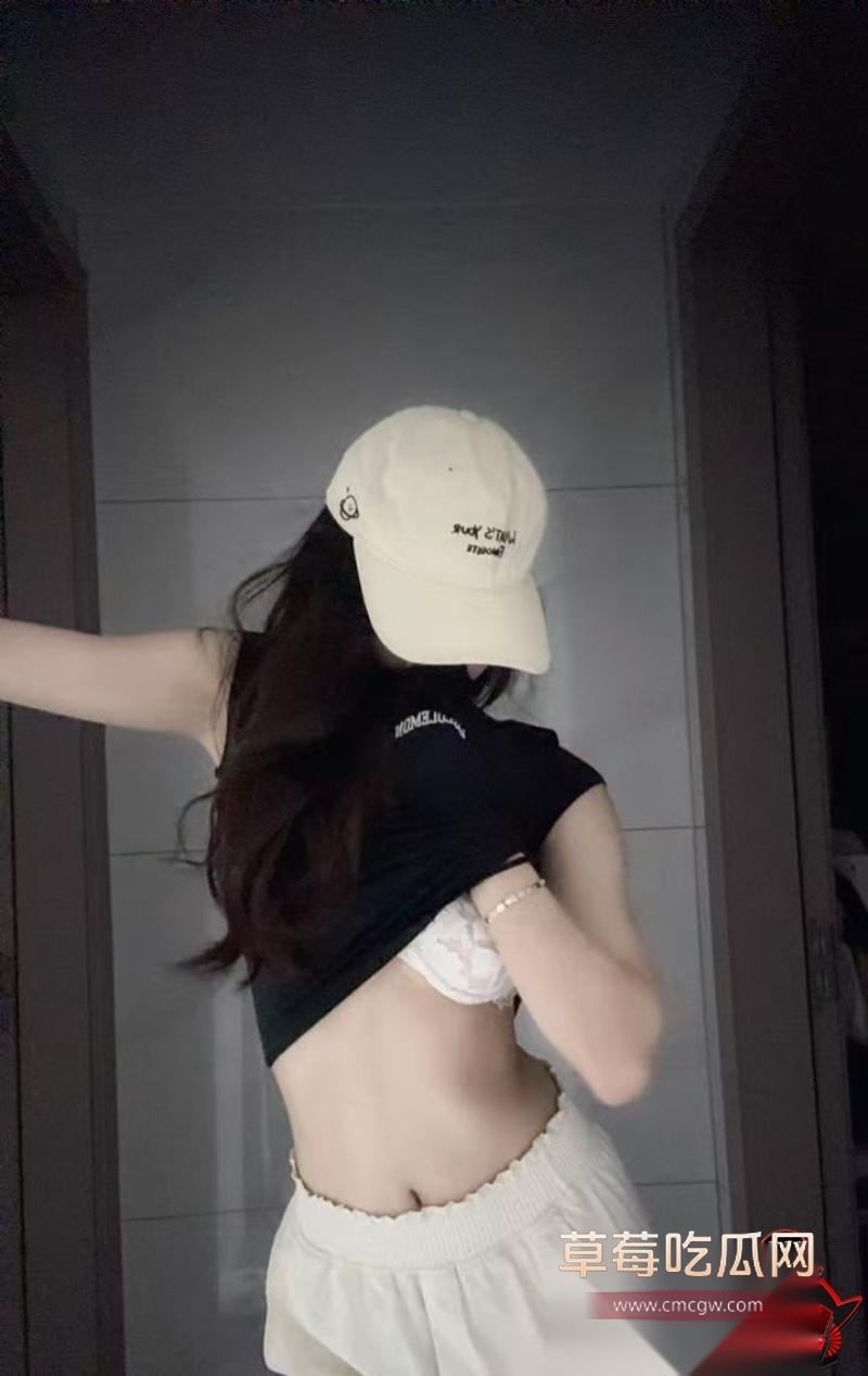 抖音70W粉丝巨乳网红 宝贝77 16 抖音70W粉丝巨乳网红 宝贝77 16