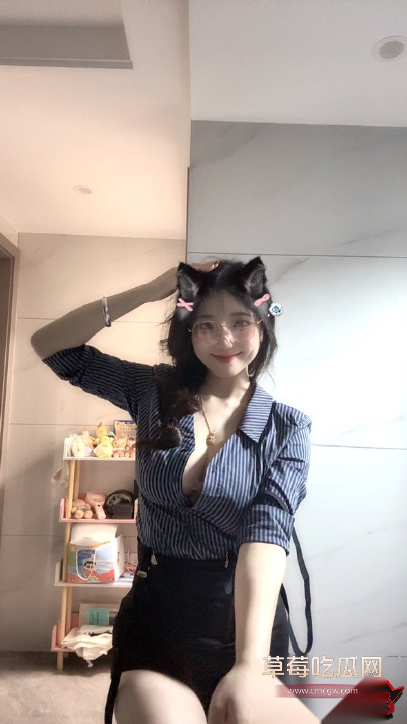 抖音70W粉丝巨乳网红 宝贝77 21 抖音70W粉丝巨乳网红 宝贝77 21