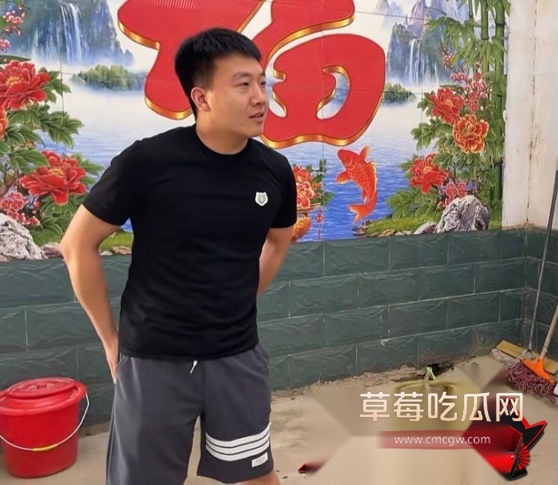 dy80w粉男网红小高聊骚出轨 23