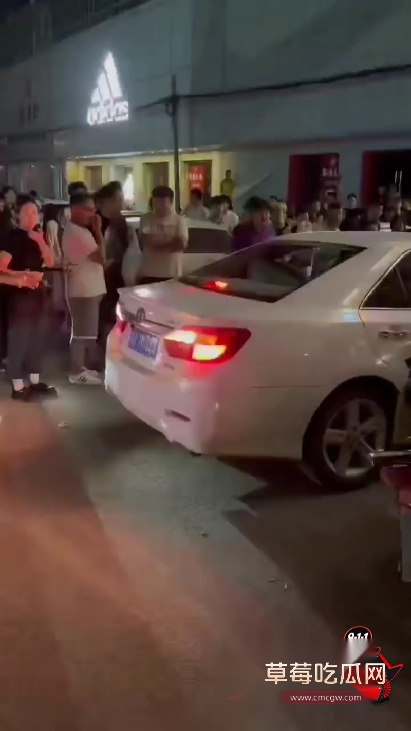 河北睿柏云酒店抓小三3 河北睿柏云酒店抓小三3