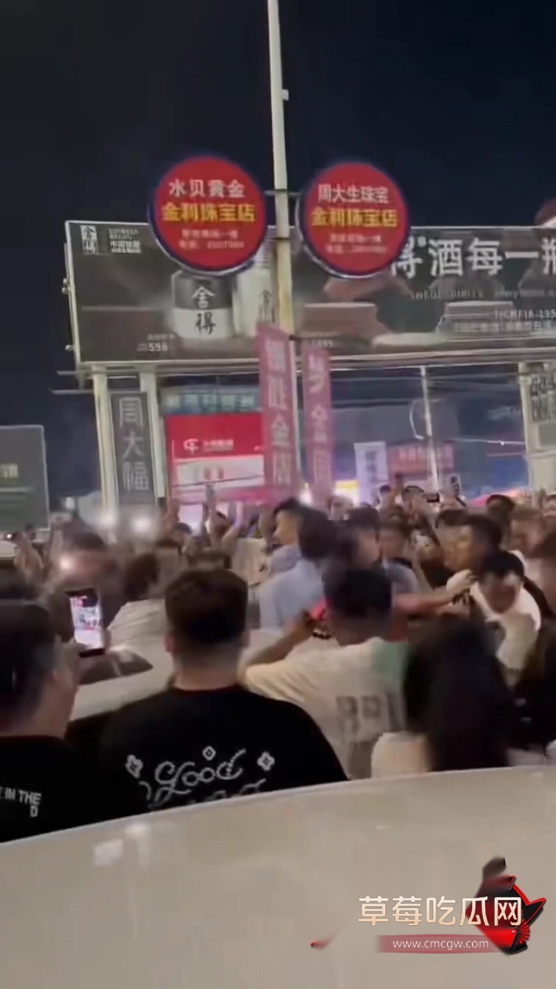 河北睿柏云酒店抓小三4 河北睿柏云酒店抓小三4