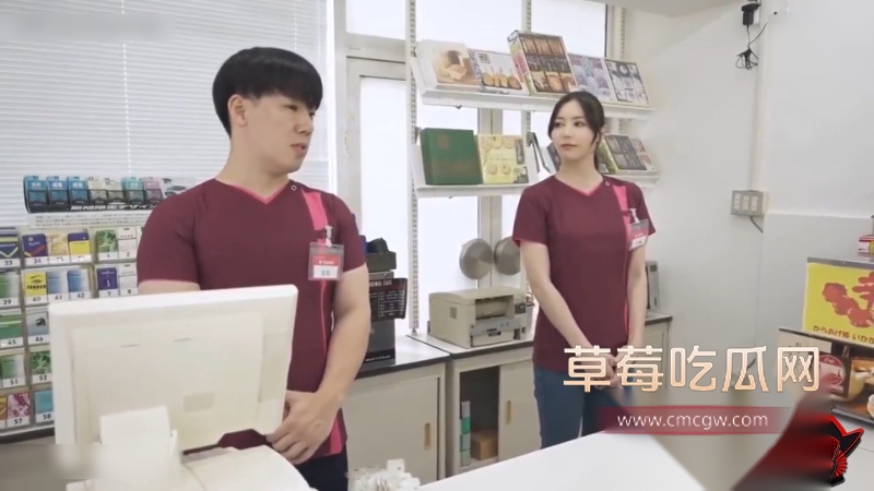 爱穿高腰蕾丝三角裤的性感人妻 1