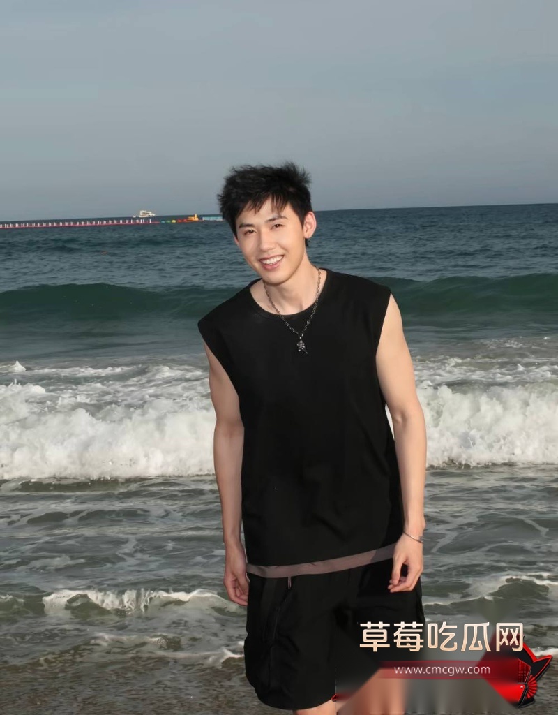 抖音千万网红 学好姐姐张越 26 抖音千万网红 学好姐姐张越 26