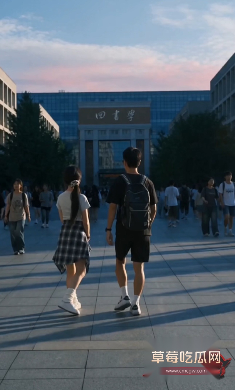 AI真人短剧学妹21