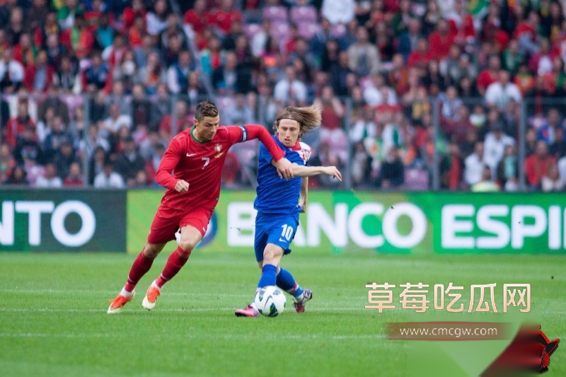 C罗 vs 莫德里奇：黄金时代最后碰撞 3