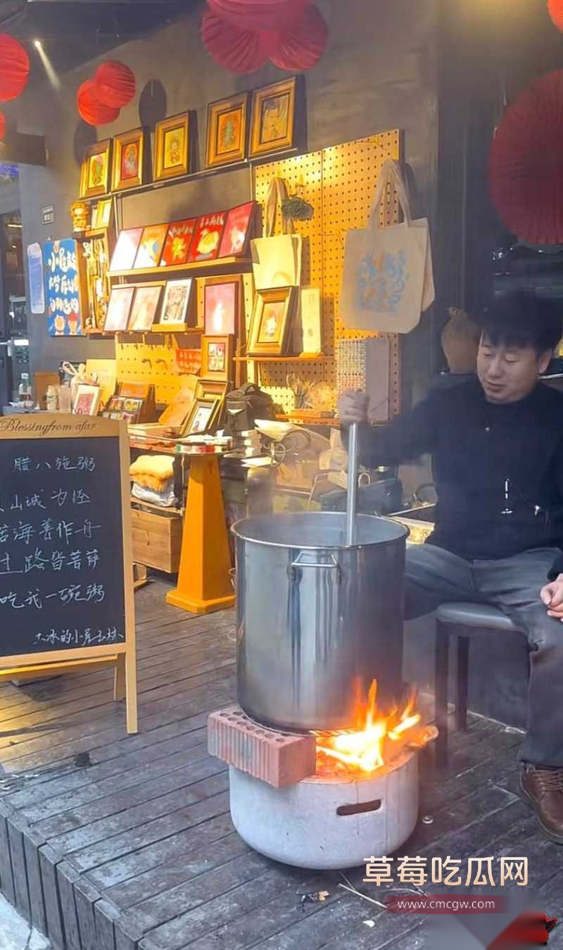 藏族网红民谣歌手白玛列珠3 藏族网红民谣歌手白玛列珠3