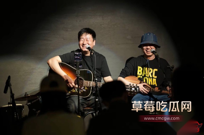 藏族网红民谣歌手白玛列珠9 藏族网红民谣歌手白玛列珠9
