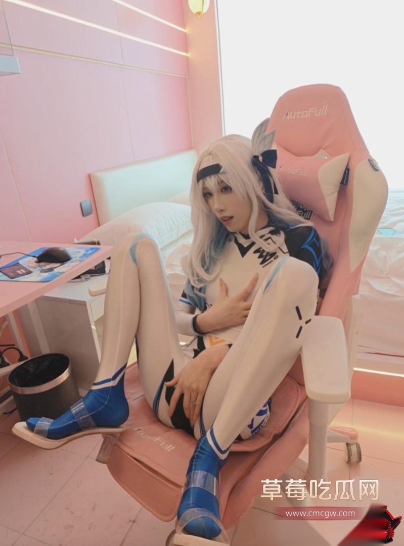 TS伪娘汐钰sexy全新系列6 TS伪娘汐钰sexy全新系列6